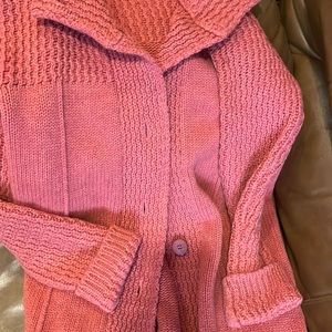 100% cashmere beautiful sweater